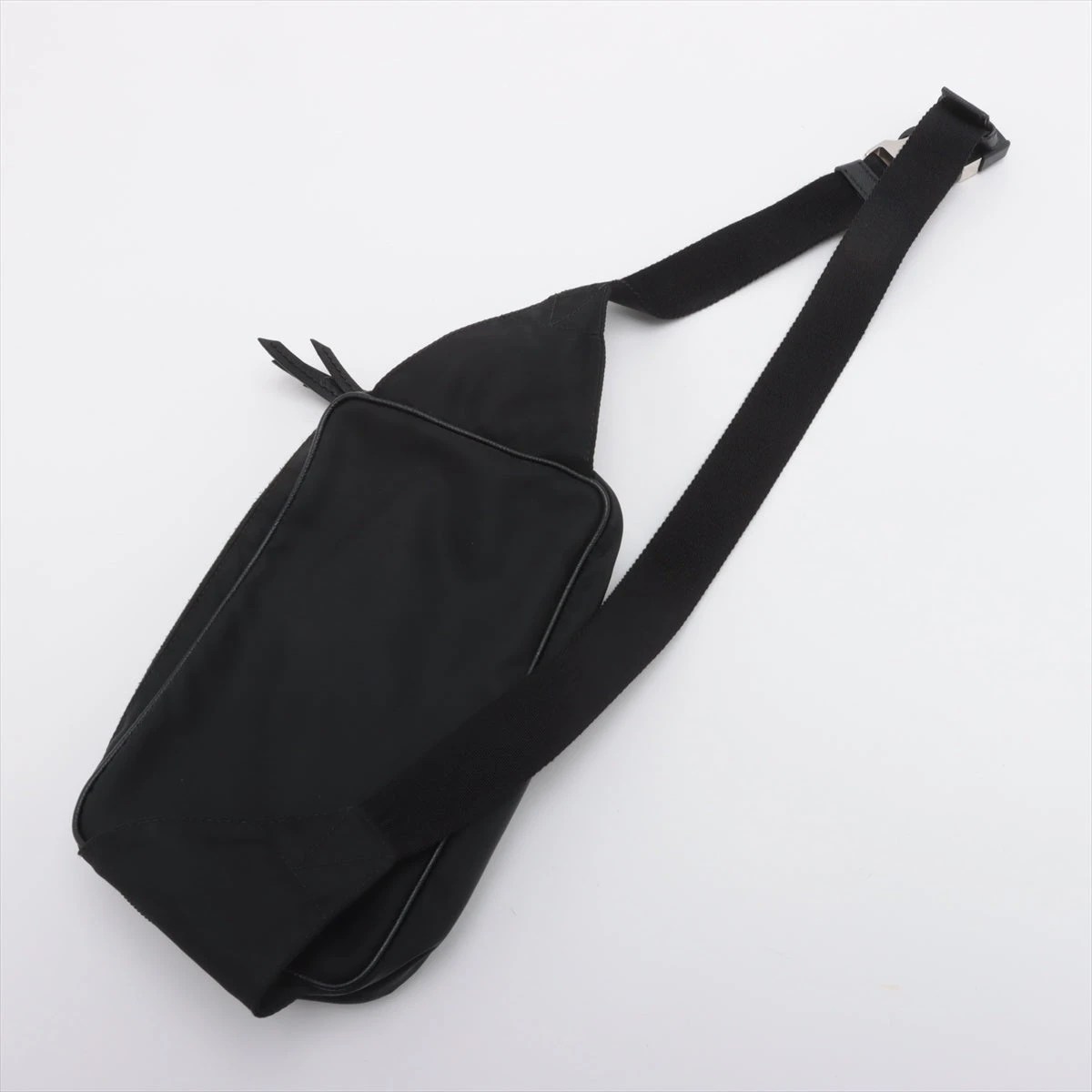 プラダ テスート ボディバッグ ブラック 1BL010 A3016332｜中古