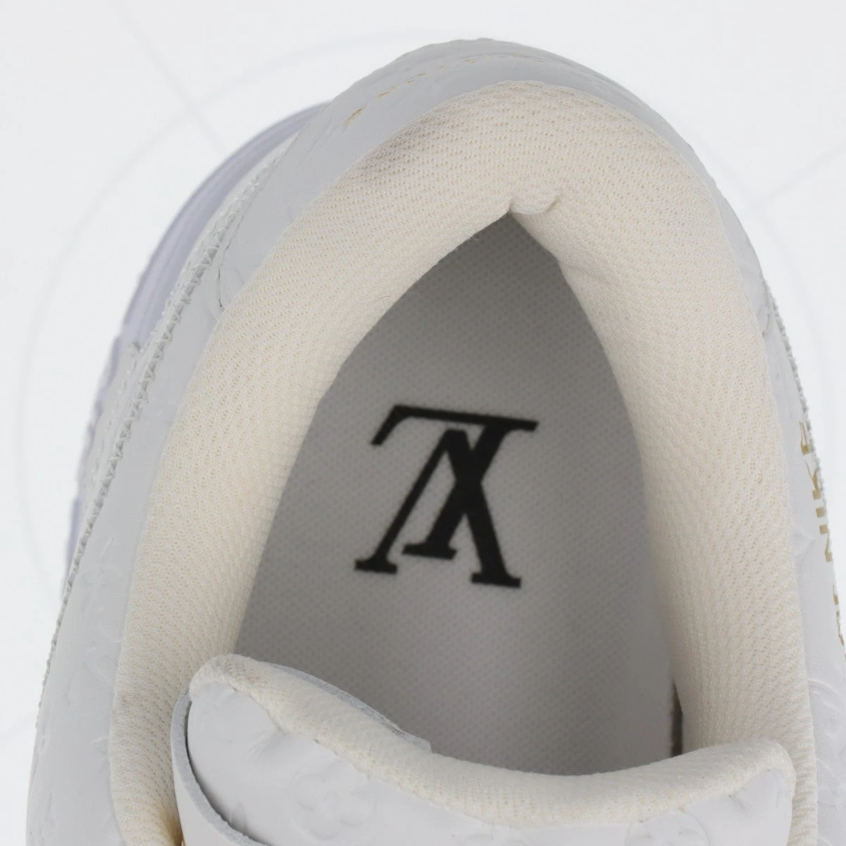 ヴィトン×ナイキ AIR FORCE 1 22年 レザー スニーカー 8.5 メンズ 