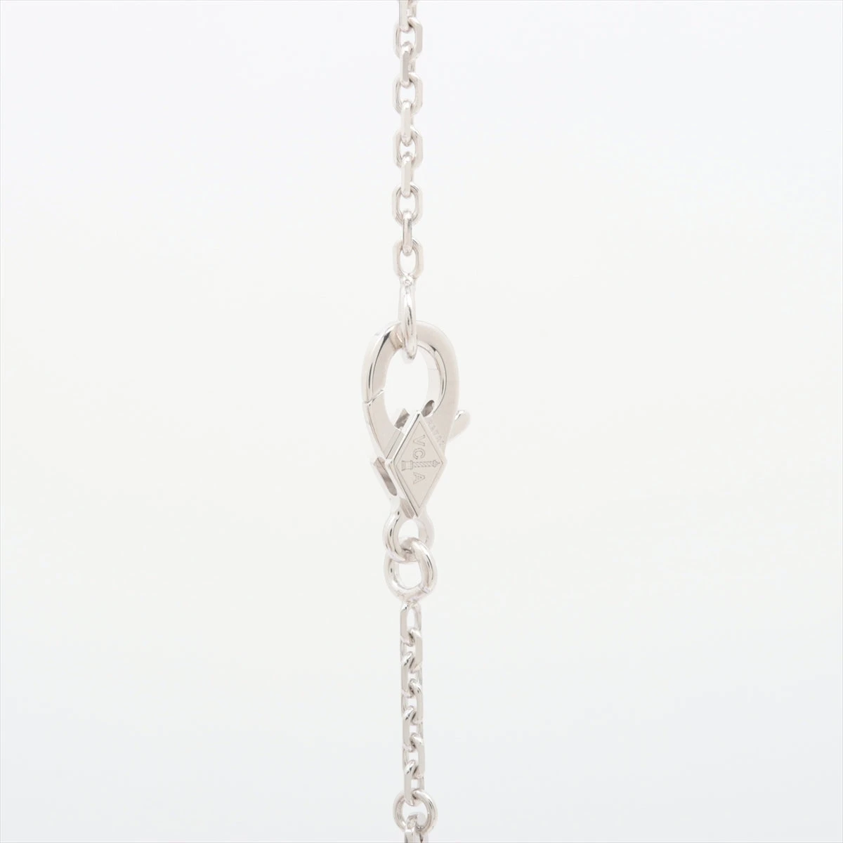 ヴァンクリーフ&アーペル ヴィンテージアルハンブラ カルセドニー