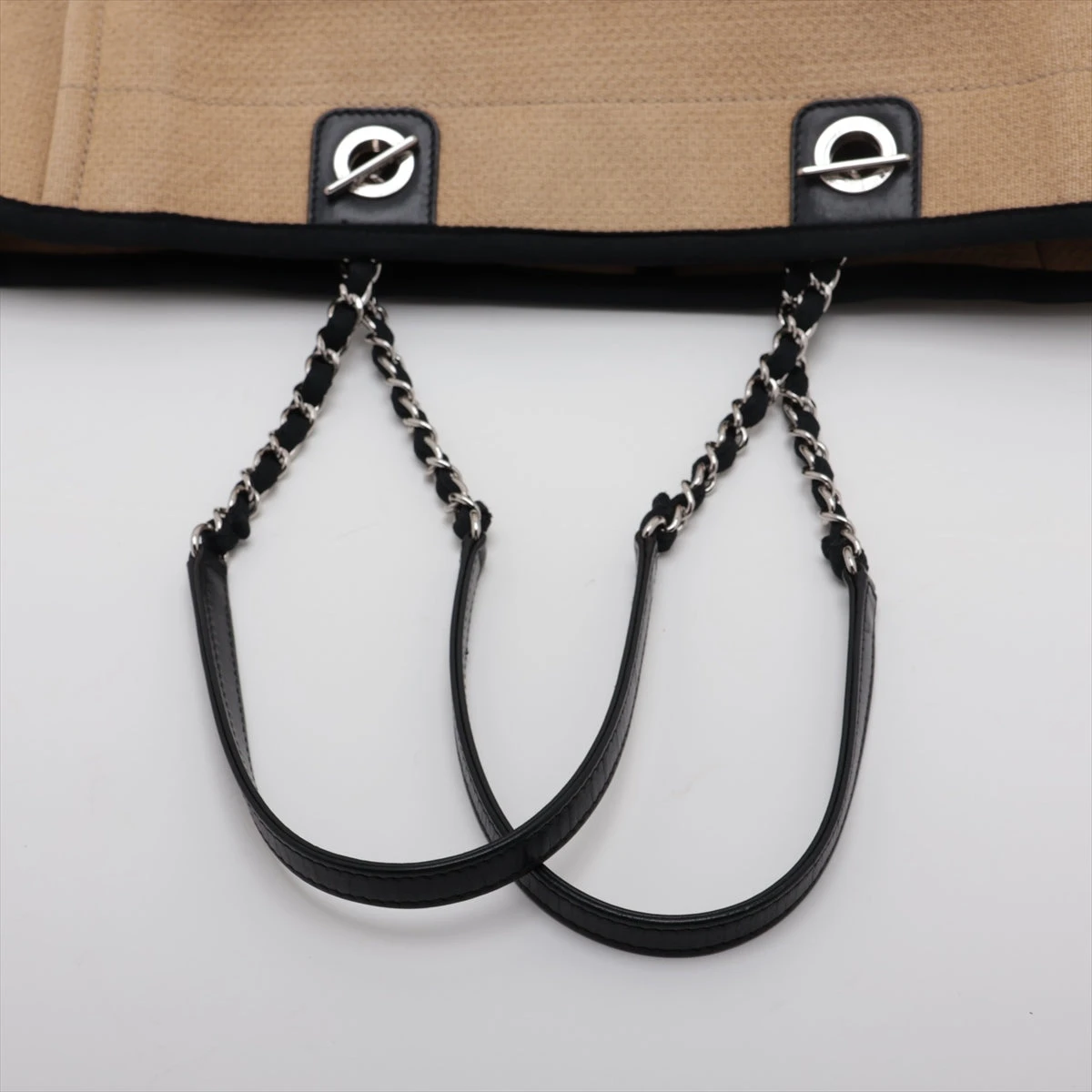 シャネル ドーヴィルMM キャンバス チェーントートバッグ ブラック