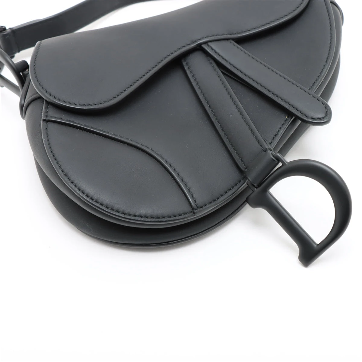 極美品❗️ディオール サドルバッグ ミニ ハンドバッグ ブラック レザー クリスチャンディオール サドルバッグ レザー ミニ ハンドバッグ
