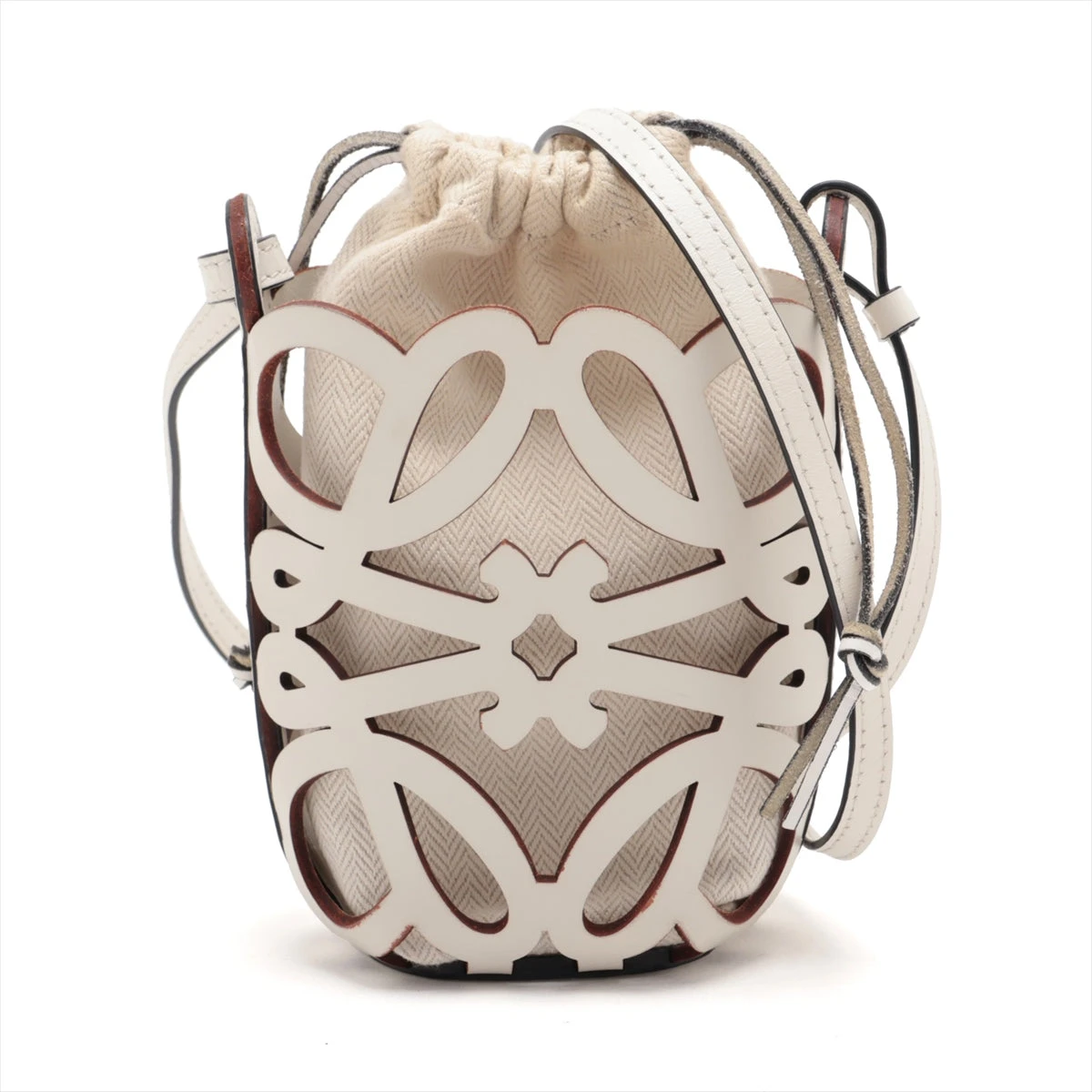 お買い得！！★ ロエベ ★ アナグラム カットアウト ポケット LOEWE ☆アナグラムカットアウト ポケット (LOEWE/ショルダー