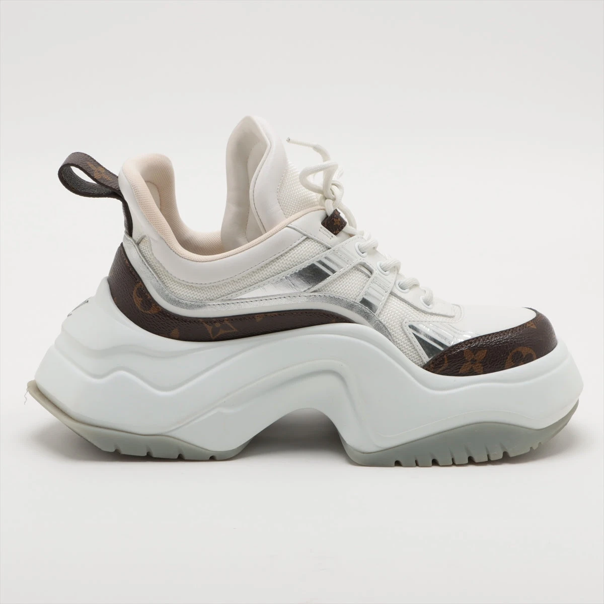 ✨未使用級✨ルイ ヴィトン　アークライト ライン ハイカット　スニーカー　38 楽天市場】【中古】 LOUIS VUITTON （ルイヴィトン） LVｱｰｸﾗｲﾄ