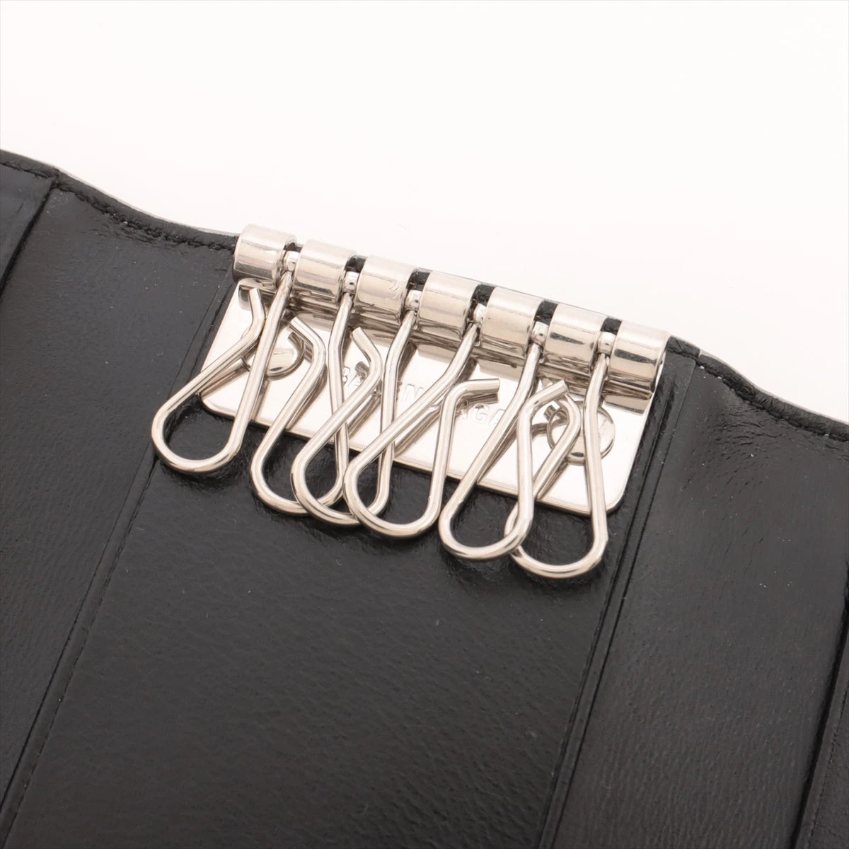 新品未使用　バレンシアガ　キーケース バレンシアガ レザー キーケース シルバー A3022424｜中古