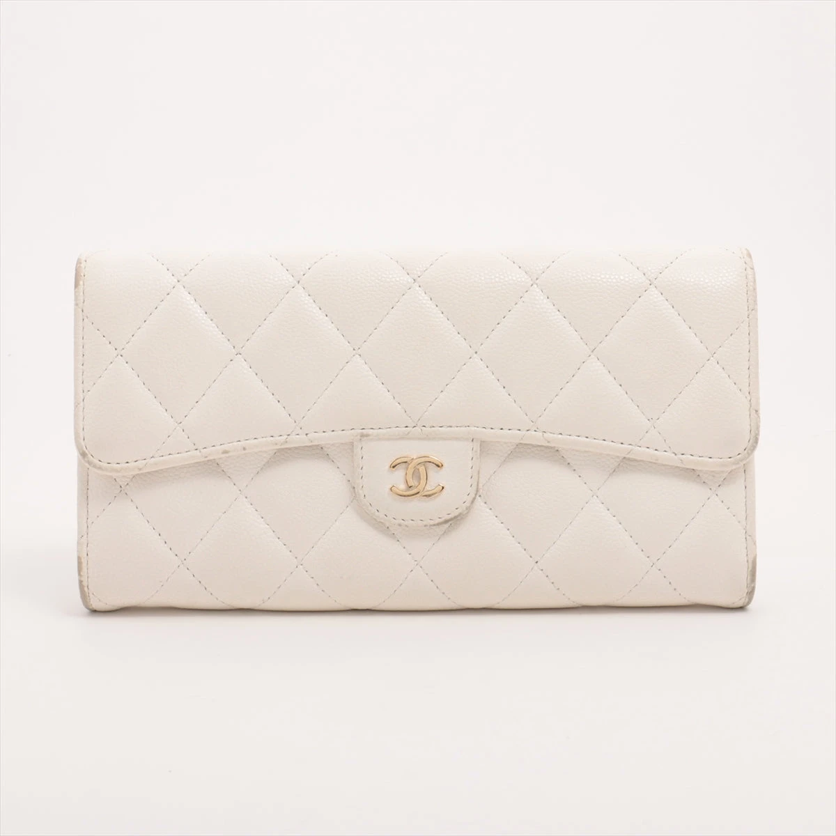 31番台＊極美品＊シャネル＊キャビアスキン＊マトラッセ＊長財布＊ウォレット シャネル マトラッセ キャビアスキン 財布 ホワイト ゴールド