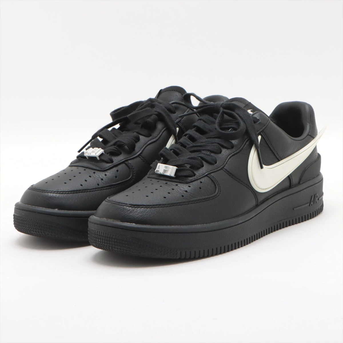 Nike Air Force 1 ブラックレザー スニーカー