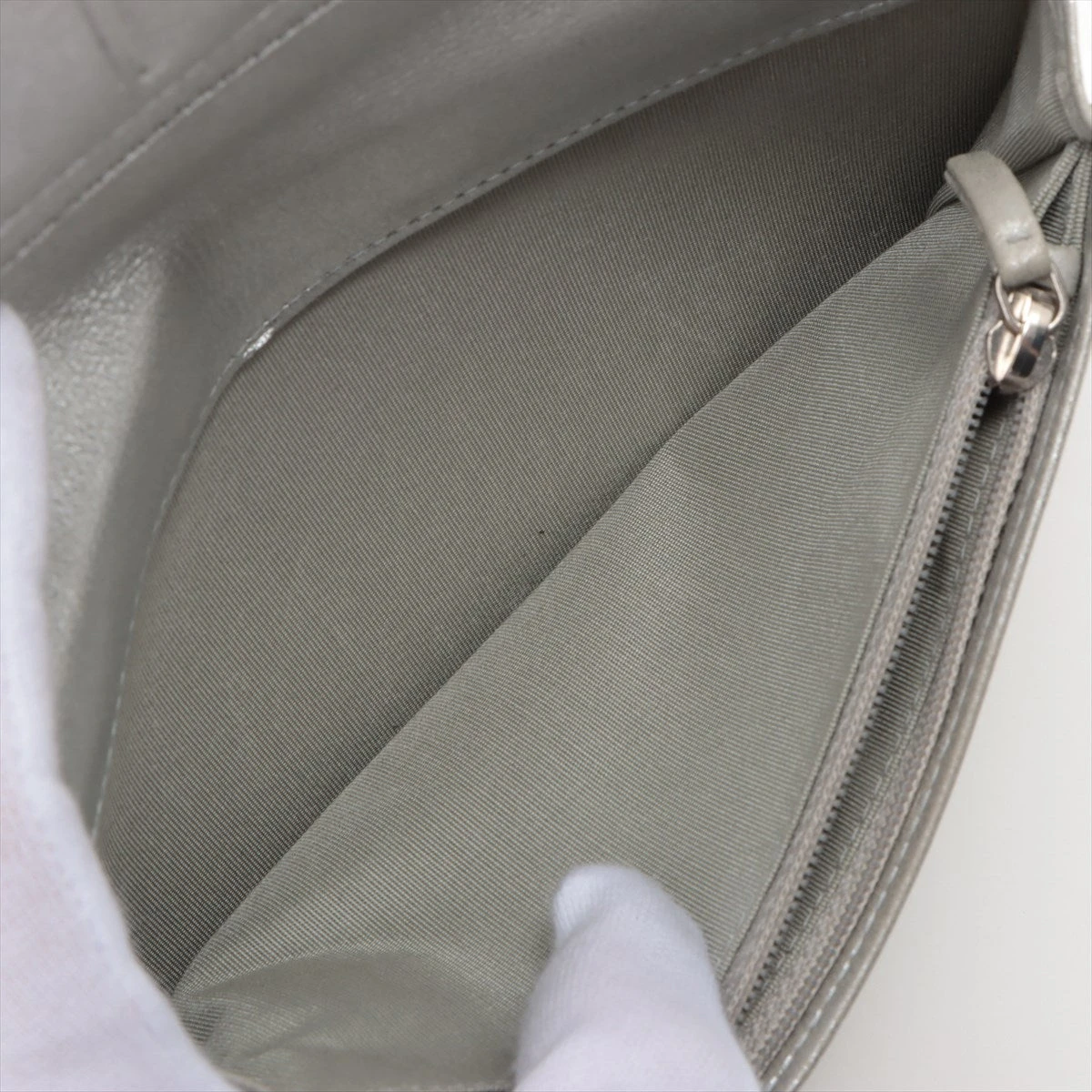 シャネル ココマーク ラムスキン 財布 バイカラー ブラック