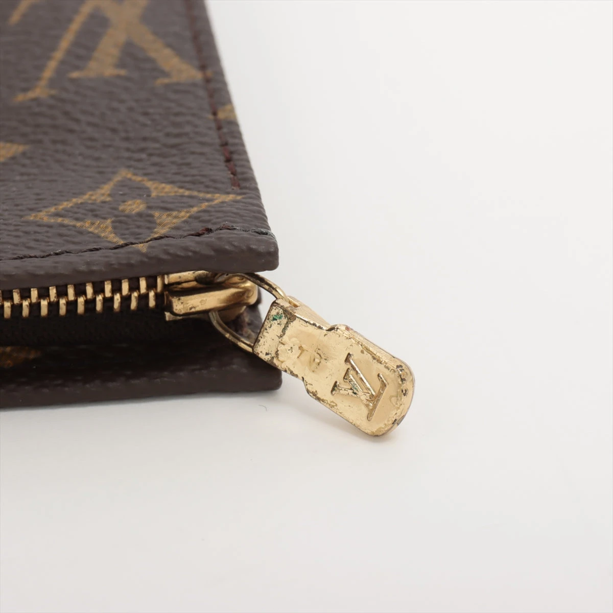 LOUIS VUITTON ルイヴィトン ポシェットトワレット19 モノグラム 中古・古着通販】LOUIS VUITTON (ルイ ヴィトン) モノグラム