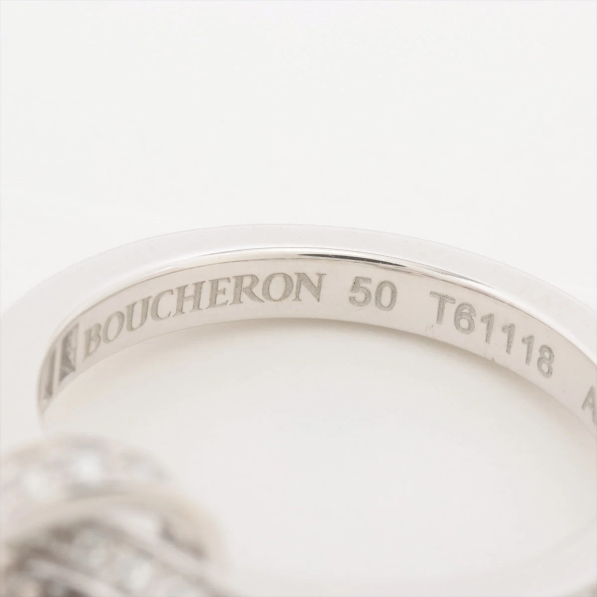 ブシュロン アバ ピヴォワンヌ ダイヤ リング 750(WG) 5.7g 50 ダイヤ 