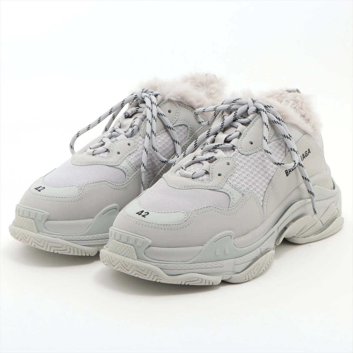 バレンシアガ トリプルエス グレー バレンシアガ トリプルエス グレー - メルカリ