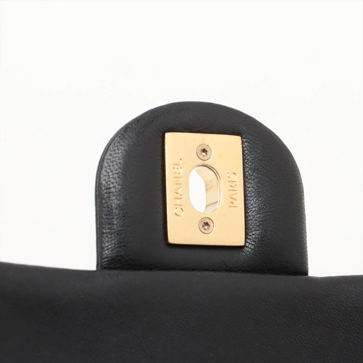 シャネル マトラッセ ラムスキン チェーンショルダーバッグ ロゴ