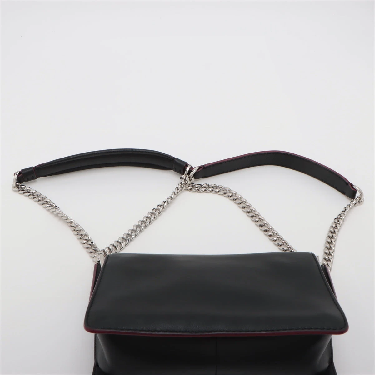 美品■トッズ ダブルT チェーンショルダーバッグ カーフレザー シルバー金具 美品 TOD'S トッズ ダブルT チェーンショルダーバッグ カーフ