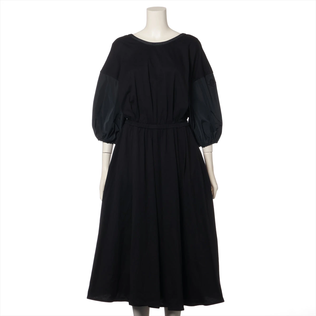 モンクレール ABITO ワンピース 12anni152cm ブラック アウトレット】【ラスト1点】MONCLER モンクレール ワンピース