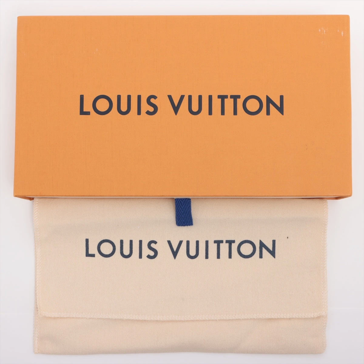 ルイヴィトン ジッピーウォレット ヴェルティカル シャドウ モノグラム ラウンド LOUIS VUITTON 【新品同様】ルイヴィトン モノグラムスポット