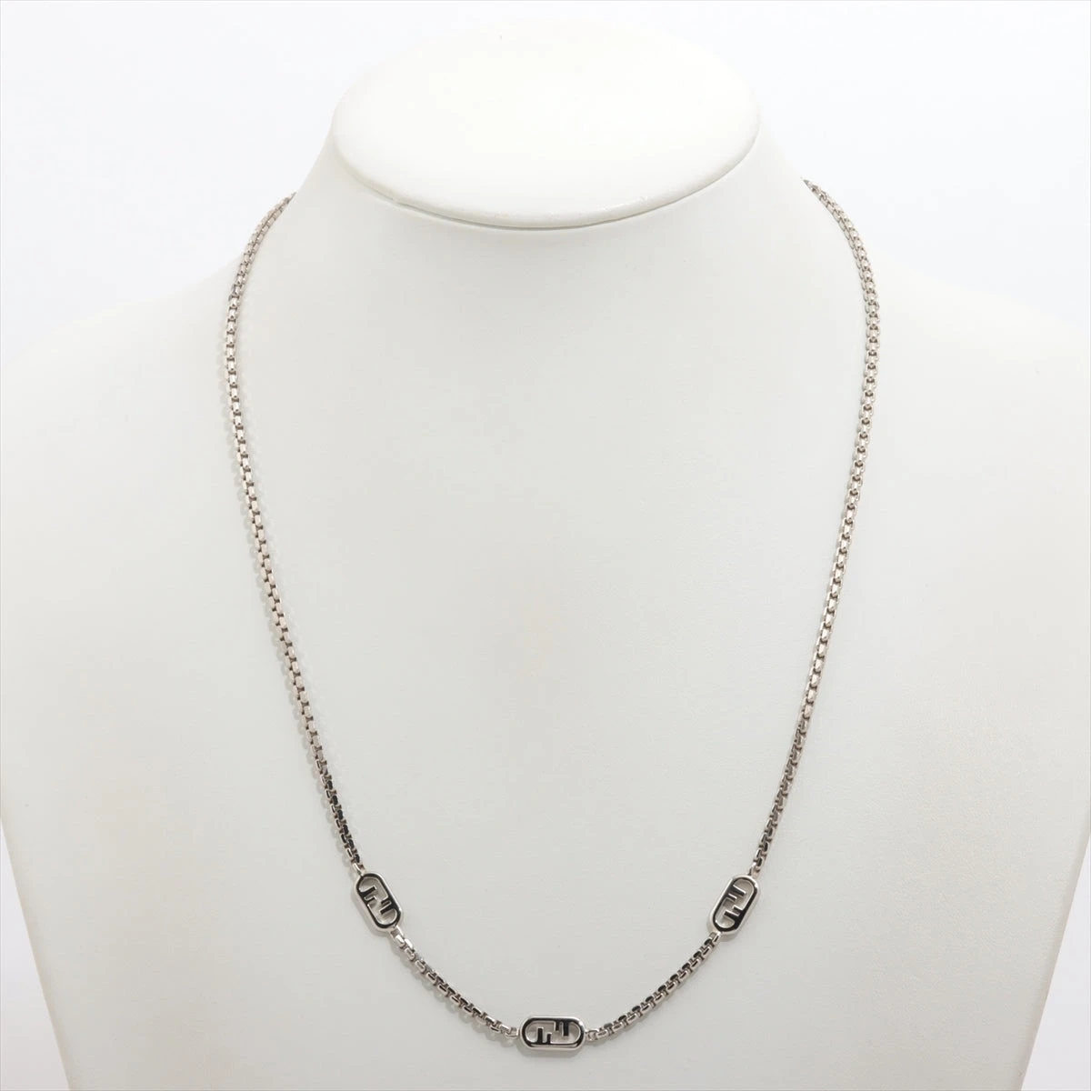 FENDI FFネックレス　シルバー すぐ届く！FENDIフェンディ FFネックレス シルバー 国内発送 (FENDI
