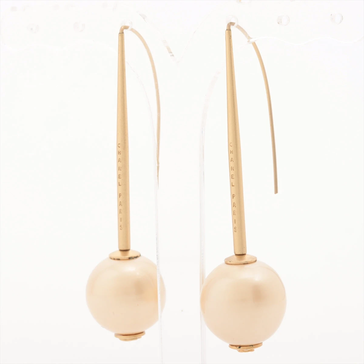 CHANEL ゴールド パール ピアス(両耳用)