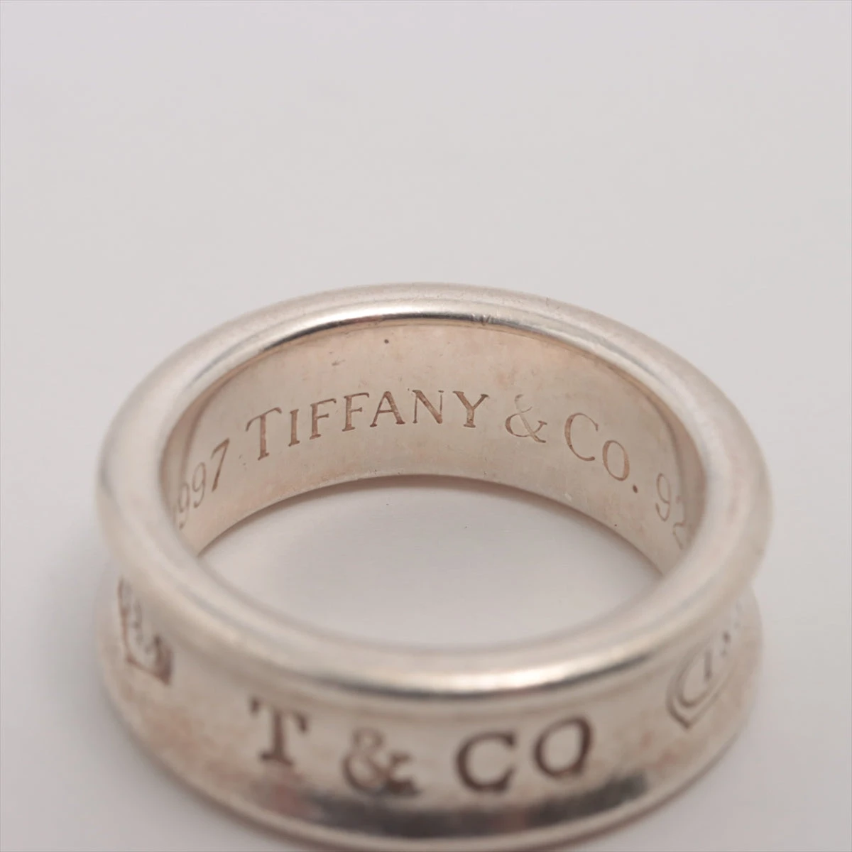 TIFFANY&Co VINTAGE シルバー 1837 ナローリング 7.5号 TIFFANY&Co VINTAGE シルバー 1837 ナローリング 7.5号 - メルカリ