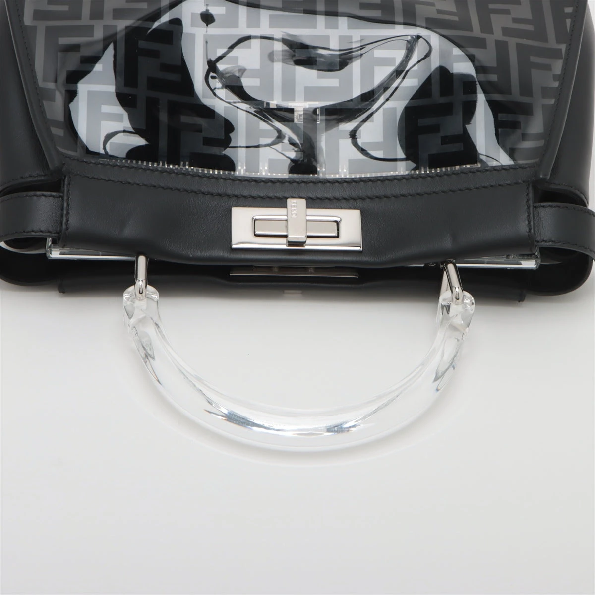 フェンディ ピーカブーレギュラー ビニール×レザー 2WAYハンドバッグ