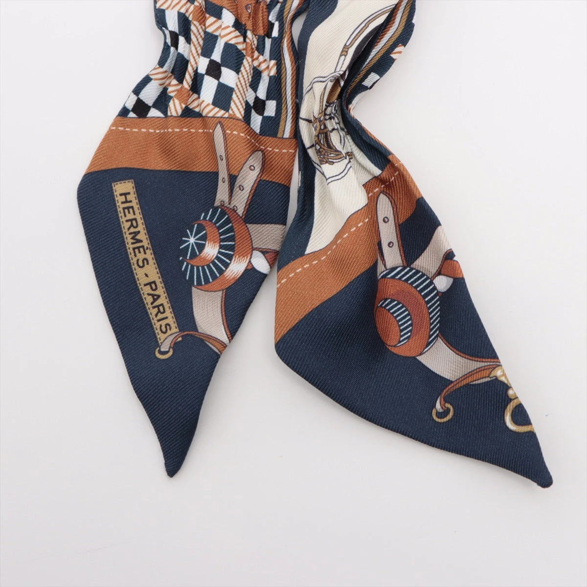 新品 HERMESエルメス ツイリーLes Voitures Nouvelles Les Voitures Nouvelles Twilly | Hermès Canada