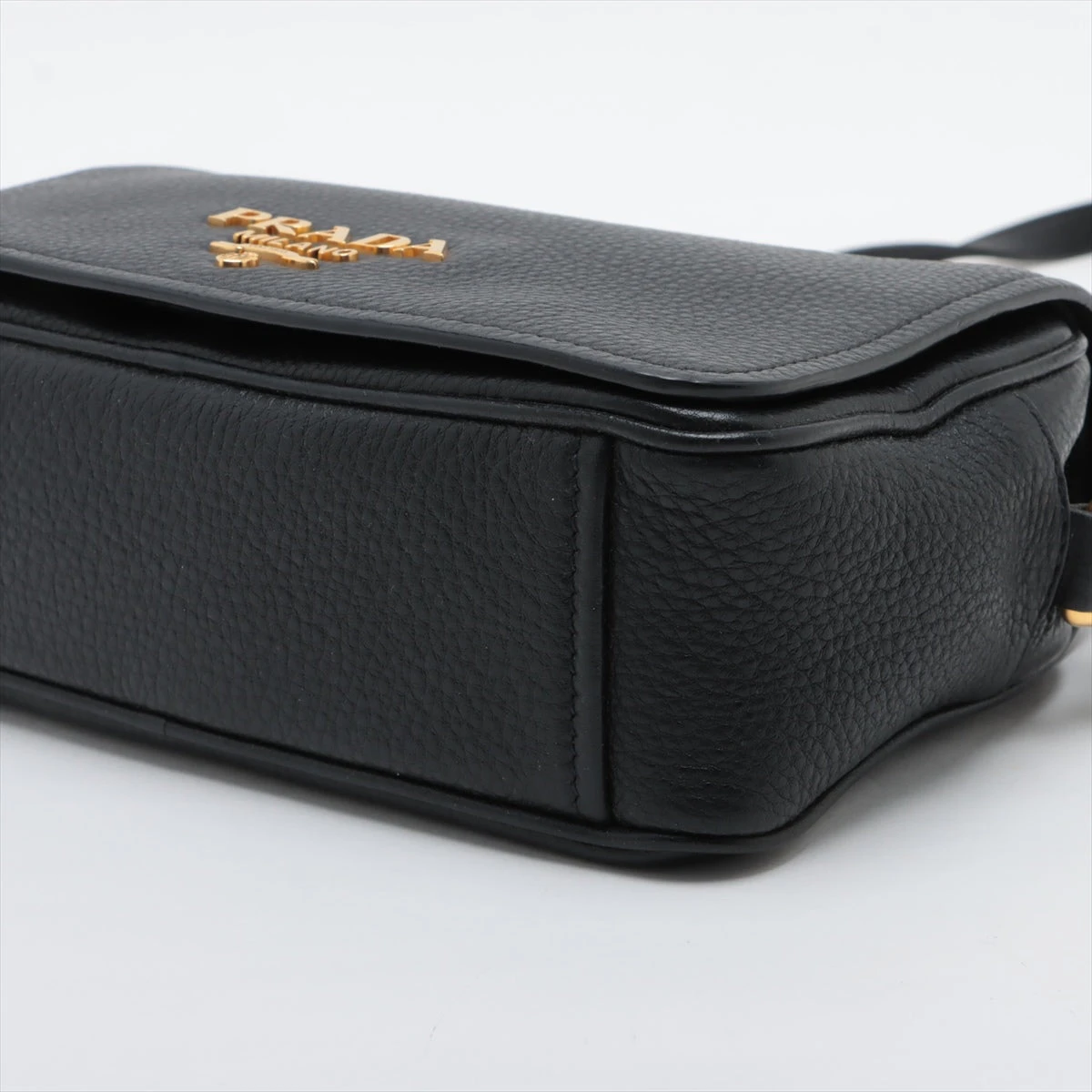 プラダ ヴィッテロフェニックス ショルダーバッグ ブラック 1BD163