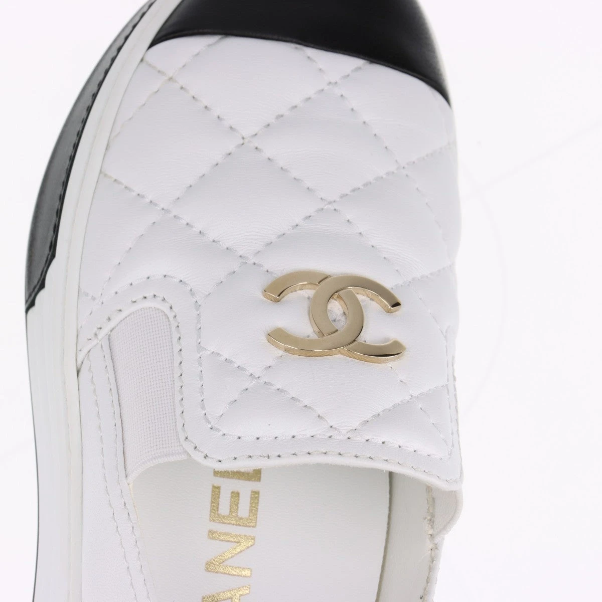 CHANEL　サンダル 35　スリッポン　ホワイト CHANELサンダル 35スリッポンホワイト