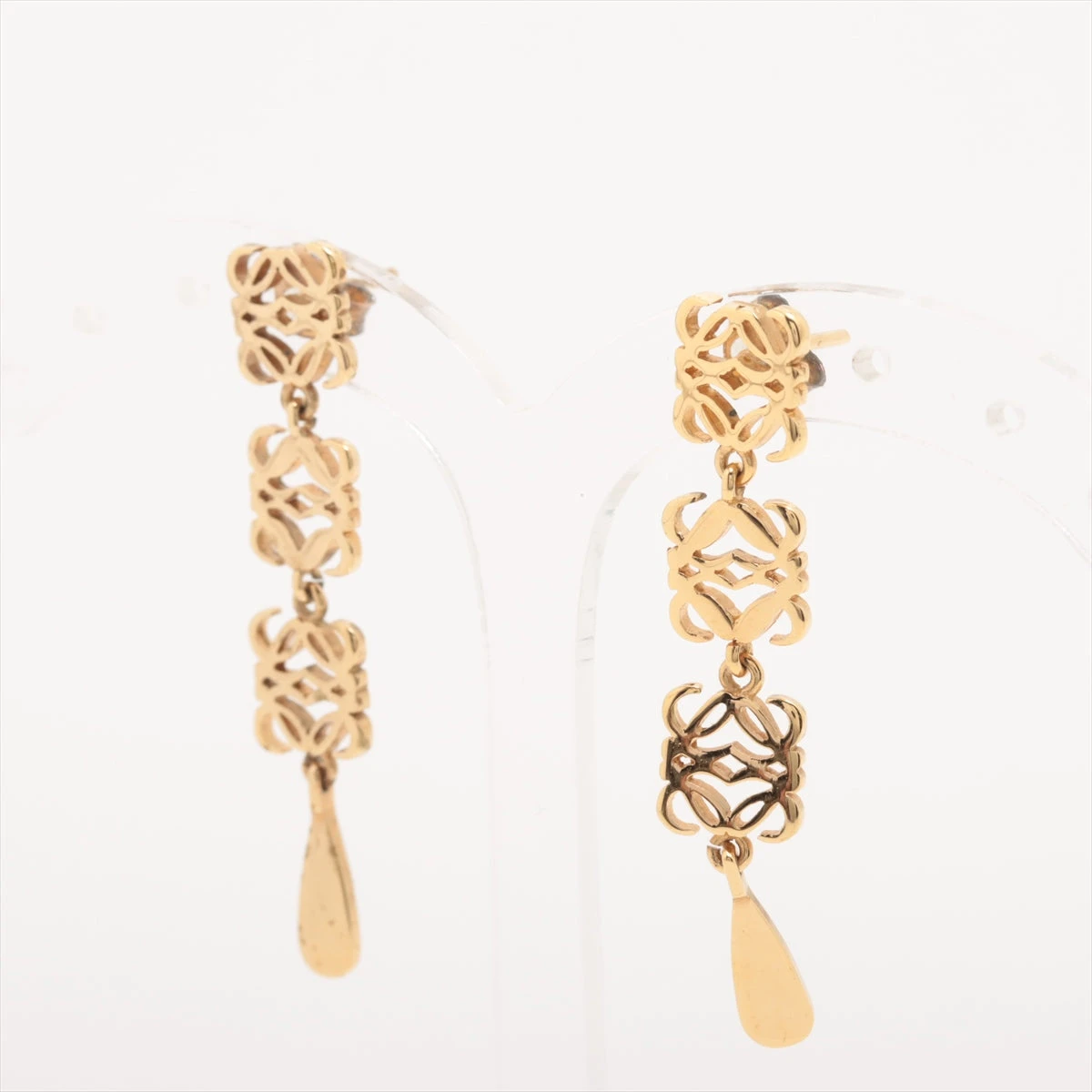 綺麗☆Loewe アナグラム ゴールド ピアス 両耳用 ロエベ アナグラム ピアス(両耳用) 925 10.3g ゴールド A2483521
