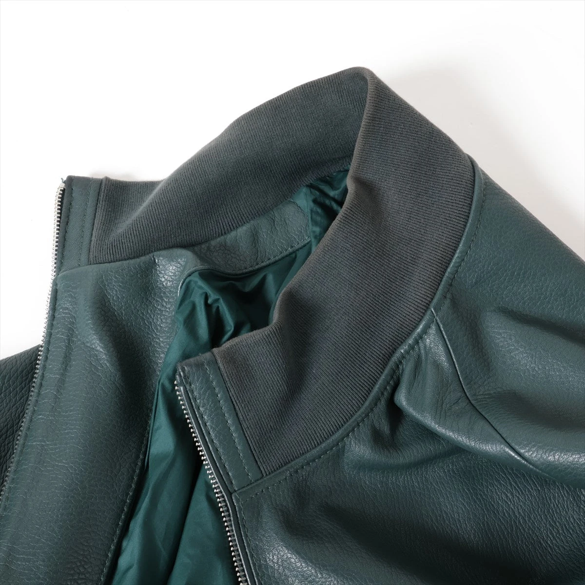 Hugo Boss 美品　ダークグリーン　オリーブ　カーキ　レザー ジャケット Hugo Boss 美品 ダークグリーン オリーブ カーキ レザー ジャケット