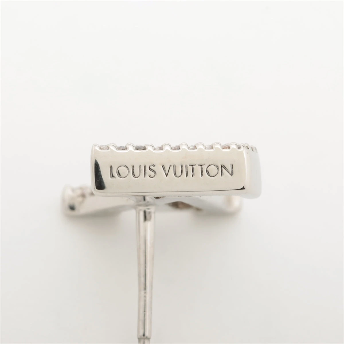 ルイヴィトン ピアス アイコニック ストラス M00608 シルバー 片耳 楽天市場】LOUIS VUITTON ルイ ヴィトン M00608 ピアス・LV アイ