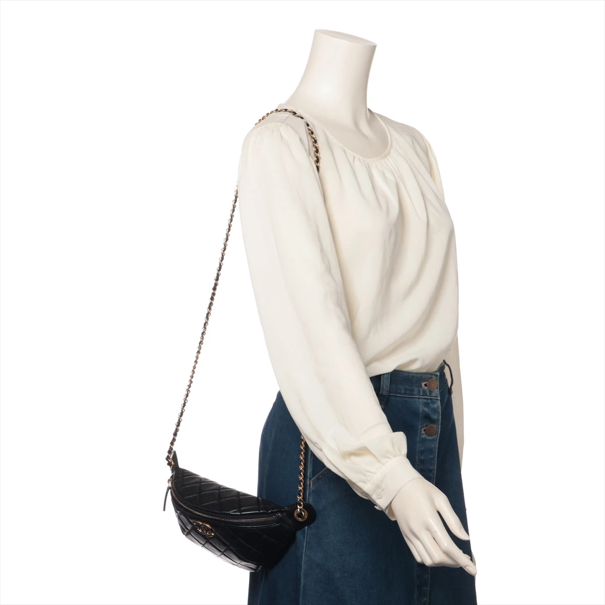 シャネル CHANEL マトラッセウエストバッグ AP4113 ブラック ゴールド金具 ラムスキン レディース ショルダーバッグ シャネル マトラッセ ラムスキン ウエストポーチ ブラック ゴールド
