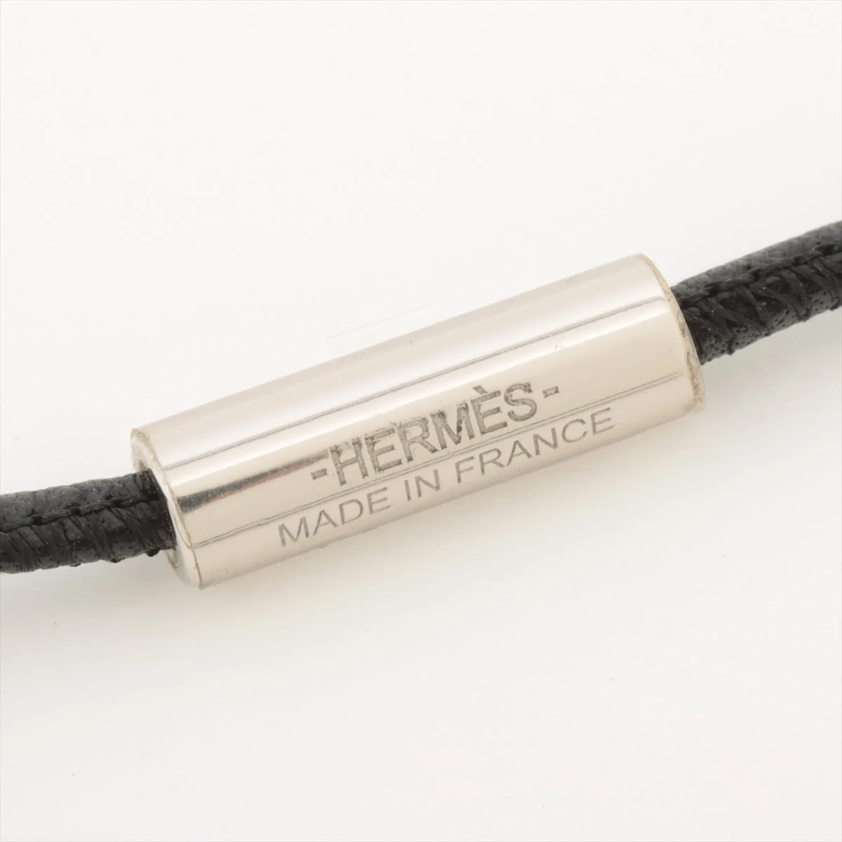 ルアナ様の 新品同様 エルメス ペンダント ループ ネックレス ブラック シルバ ペンダント 《ループ》 | Hermès - エルメス-公式サイト