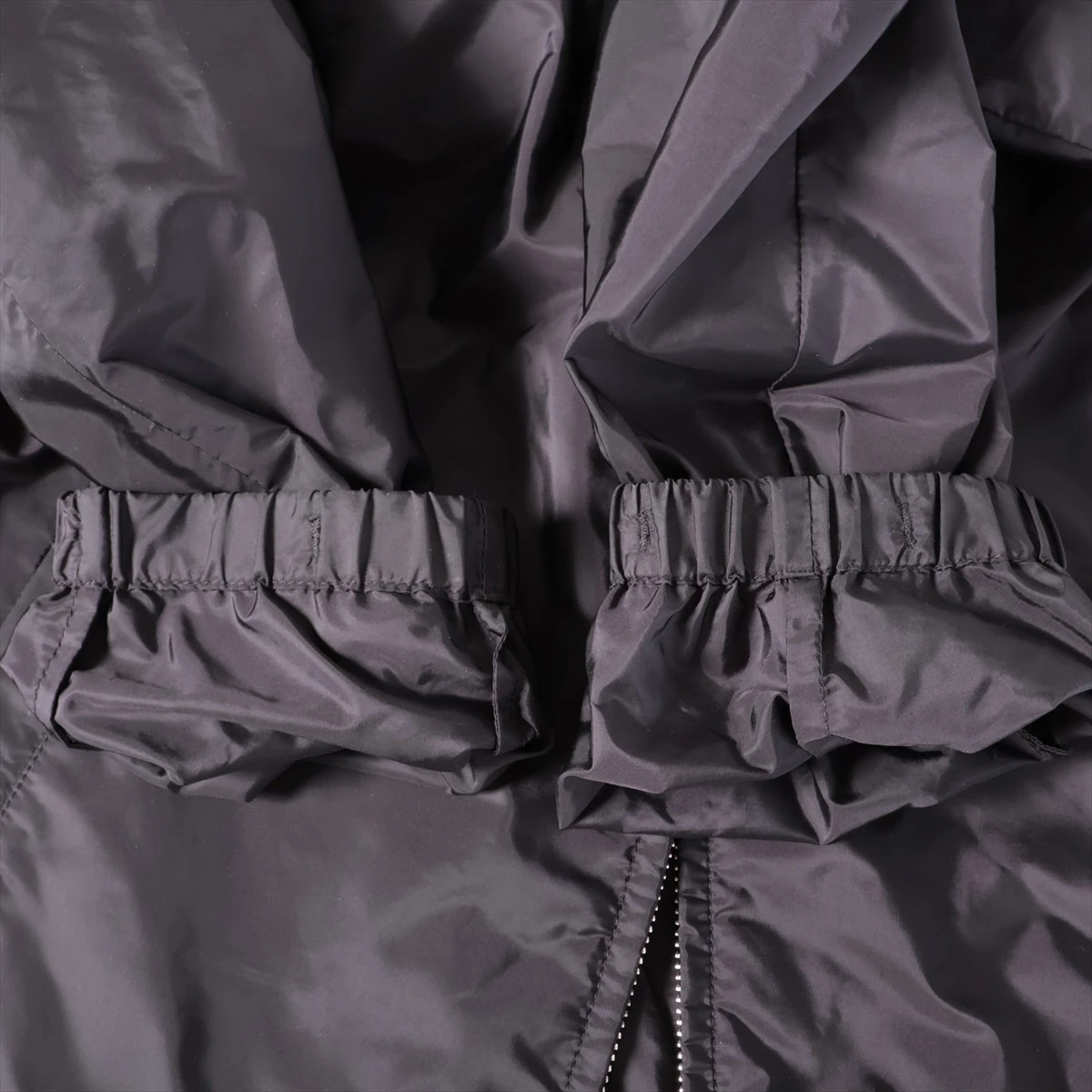 プラダスポーツ トライアングルロゴ 15年 ナイロン ナイロンジャケット