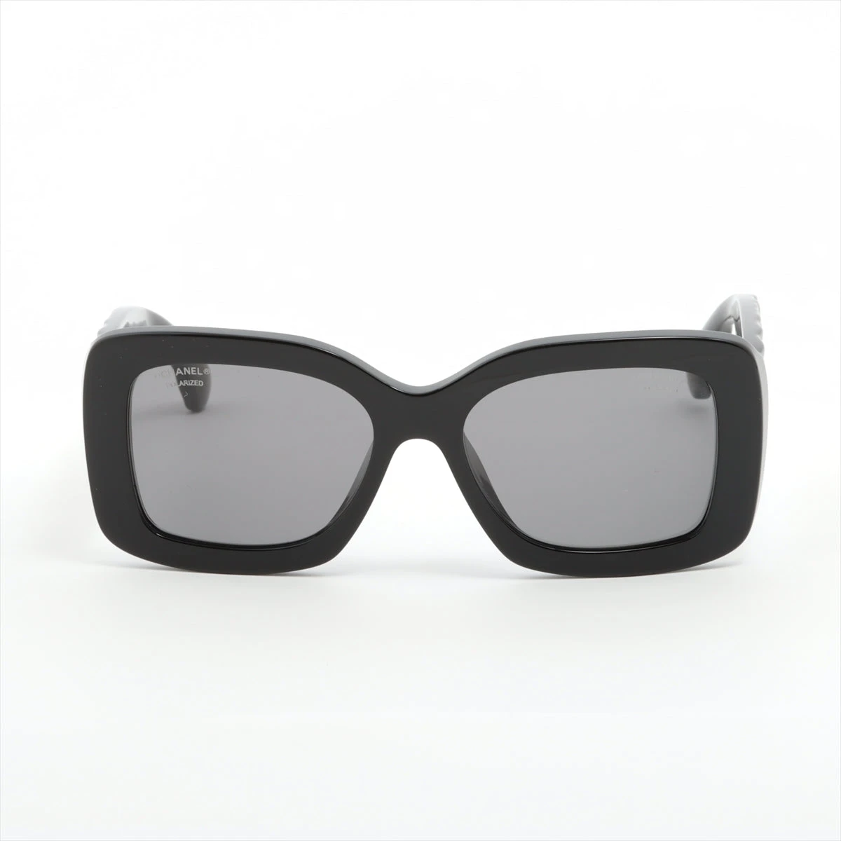 CHANEL ボックス型 ブラックサングラス 5483 Black CC Sunglasses 5483-A gold cc – REDELUXE