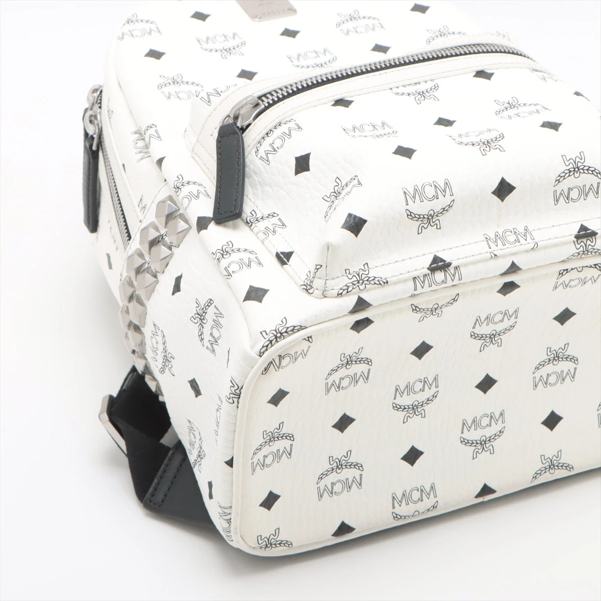 MCM ホワイト リュック・バックパック 小型 Amazon.co.jp: MCM ホワイト S small リュック バックパック