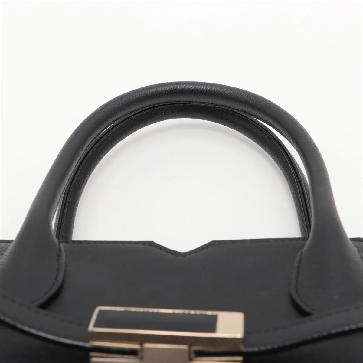 未使用】Mio milano ハンドバッグ ショルダーバッグ 2way 黒 未使用】Mio milano ハンドバッグ ショルダーバッグ 2way 黒