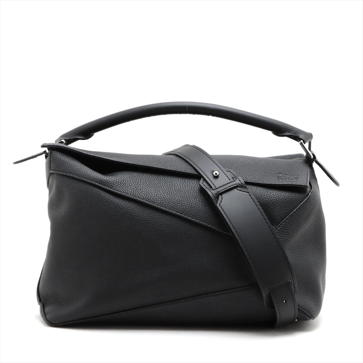 お買い得！！★ ロエベ ★ Slit ラージバッグ LOEWE】L815379X82 SLIT POCHETTE BAG (LOEWE/かごバッグ
