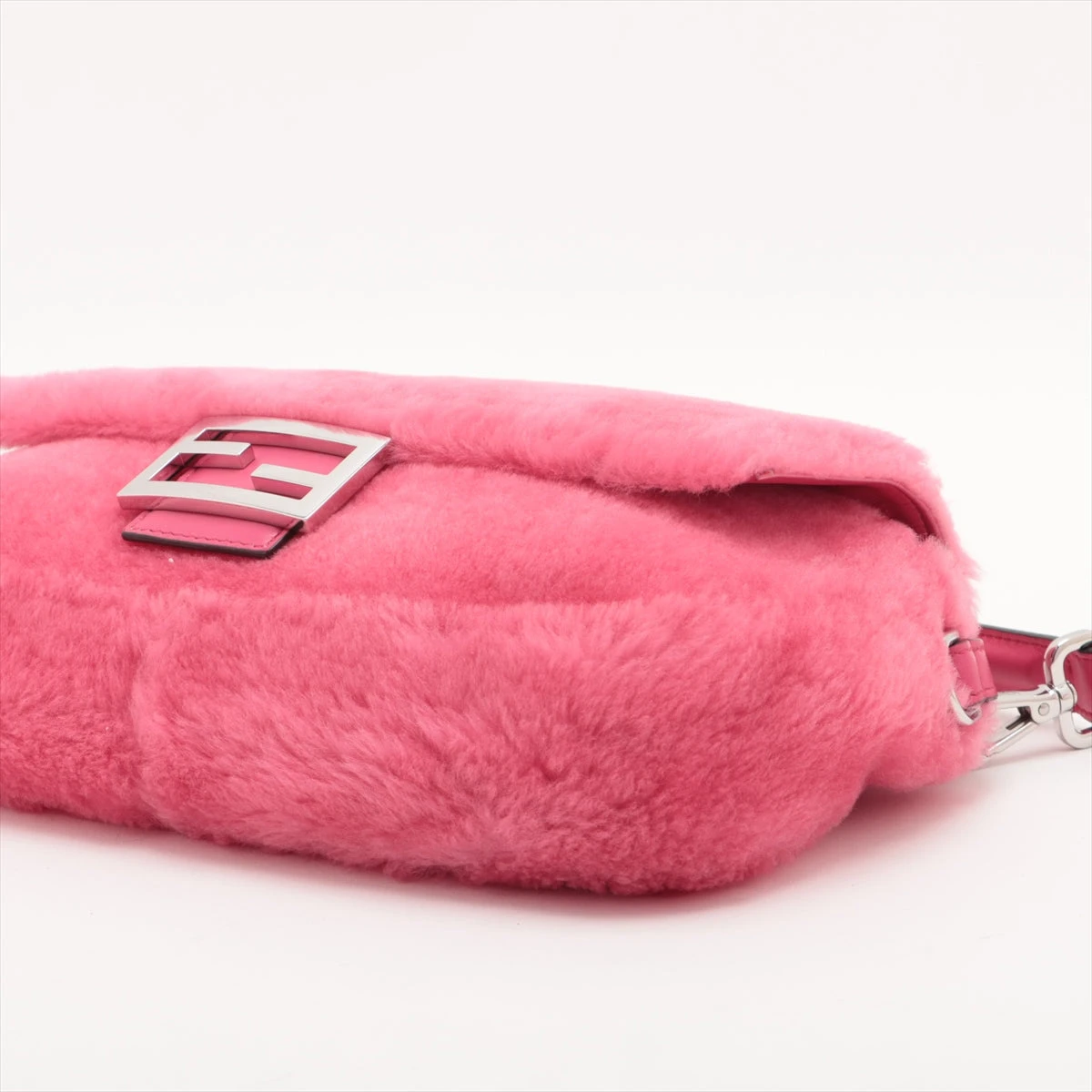 【新品未使用】FENDI マンマバケット ピンク フェンディ マンマバケット ハラコバッグ – キングラム