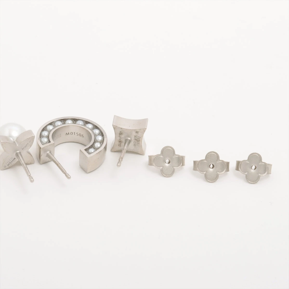 ルイ ヴィトン ピアス モノグラム パール セット3 M01506