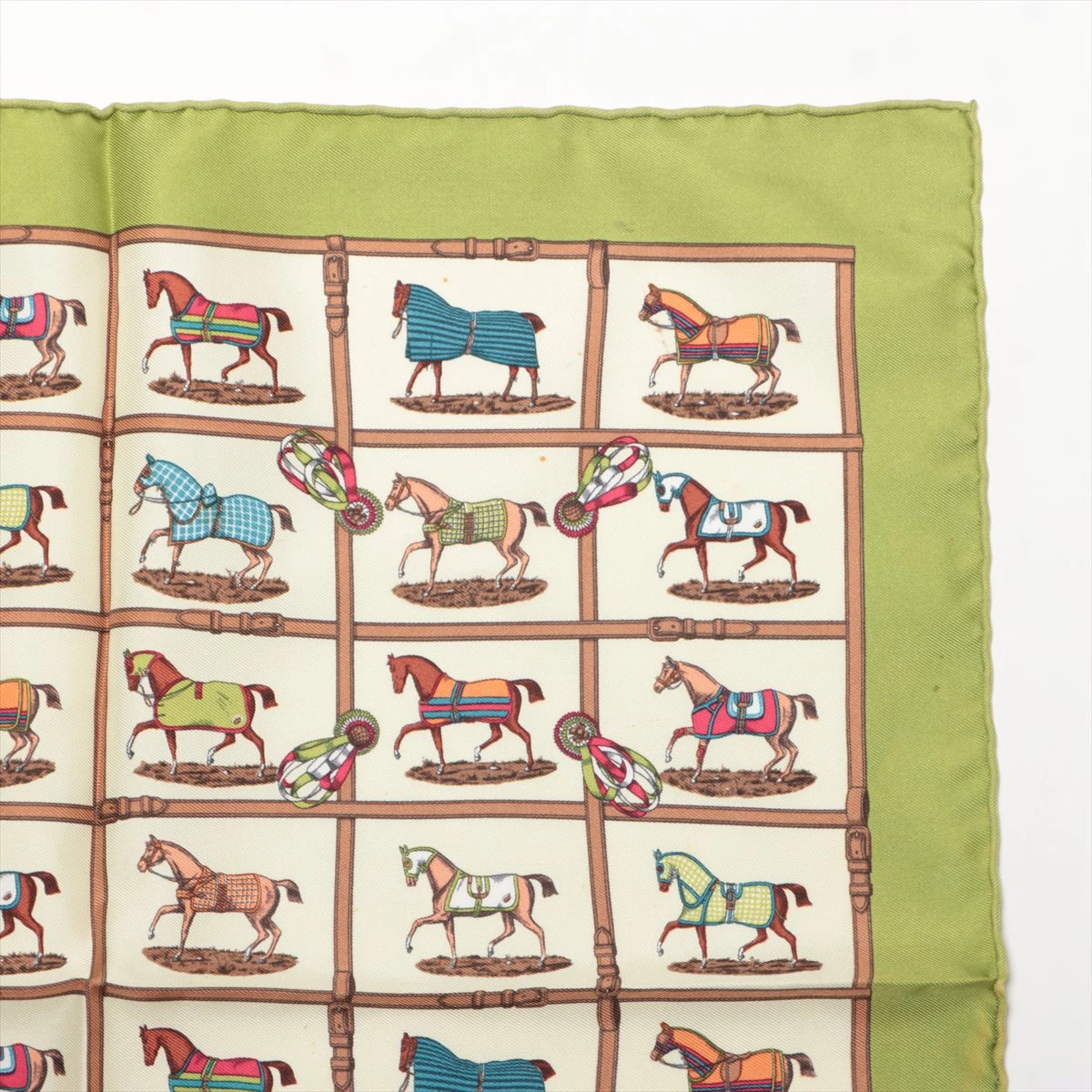 エルメス カレ45 パドックにいる48頭の馬 スカーフ シルク