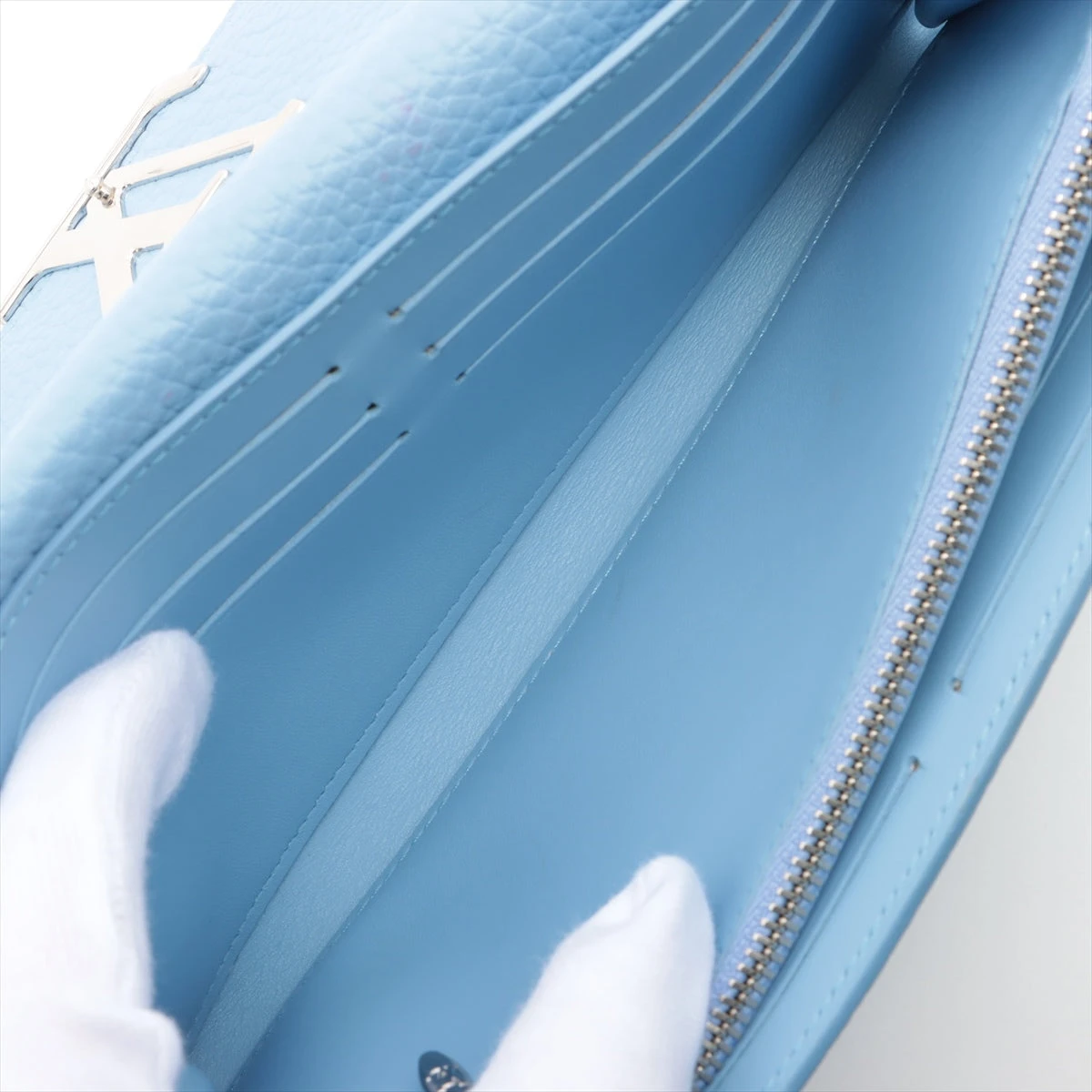 日本限定】ルイヴィトン カプシーヌ パイソン 長財布 スカイ