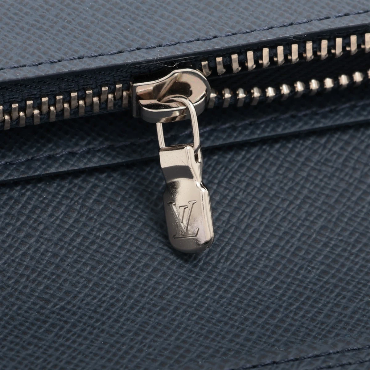 鑑定済★ルイヴィトン　タイガ　ポルトフォイユ・ブラザ　ブルーマリーヌ　長財布 ヴィトン タイガ ポルトフォイユブラザ M30502 ブルーマリーヌ