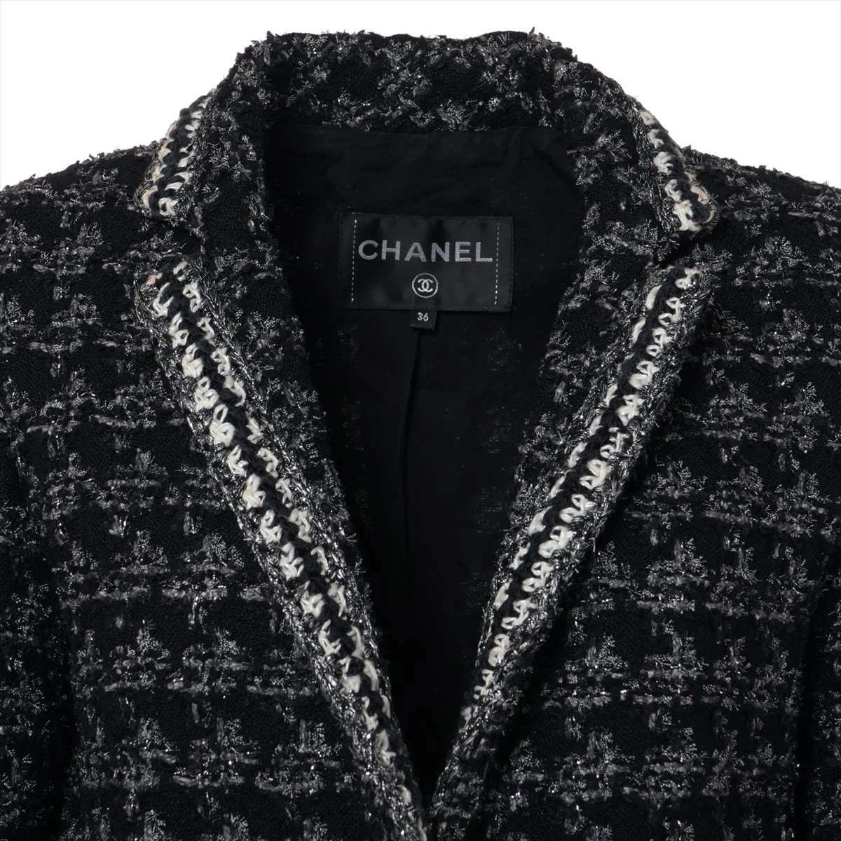 CHANEL♡ブランドタグ&替えボタン付き♡ブラックジャケット シャネル ジャケット CHANEL ブラック ホワイト ステッチ