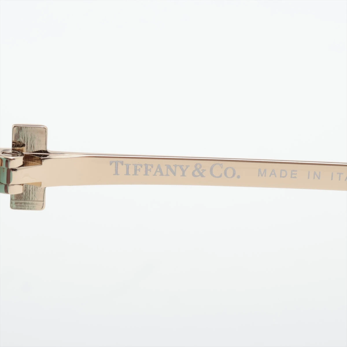 【極美品】ティファニー TF4193B サングラス レディース 正規品 保証書付 Tiffany™ TF4193B Square Sunglasses | EyeOns.com