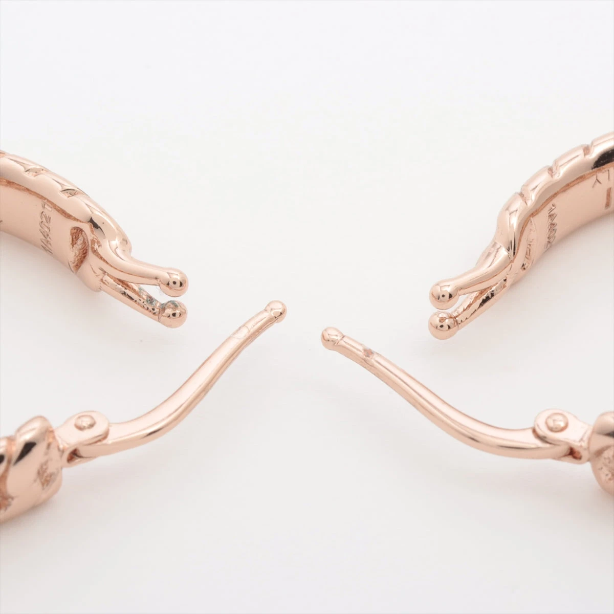 フェンディ バゲット ピアス(両耳用) GP ゴールド A3063086｜中古