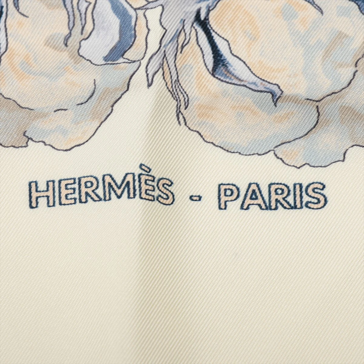 エルメス　スカーフ90cm 「王妃のターバン」柄 HERMES エルメス スカーフ カレ90 TURBANS DES REINES 王妃の
