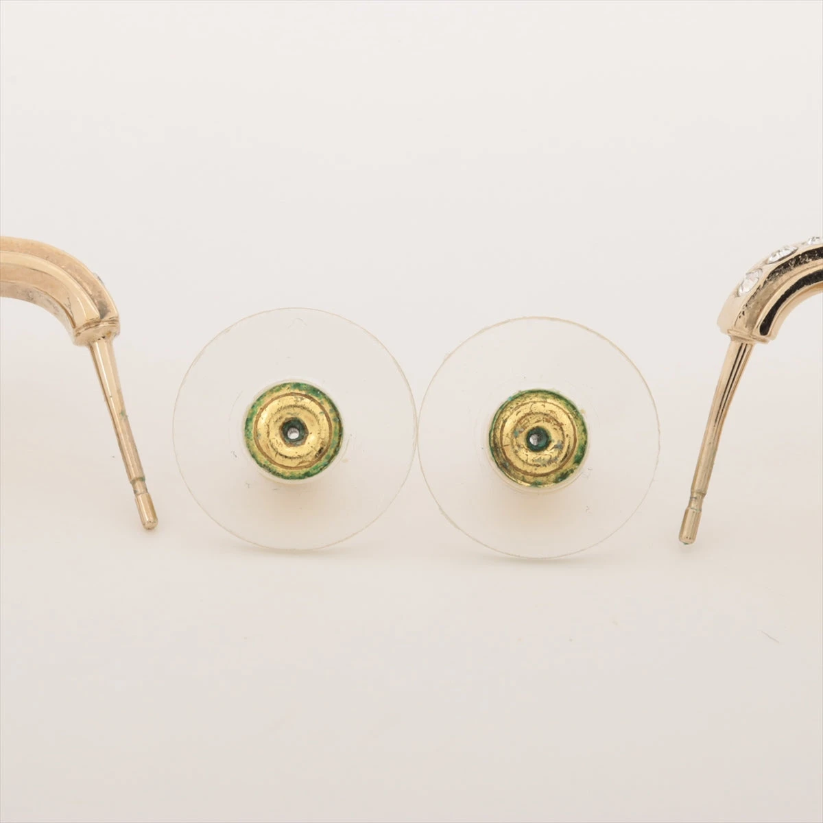 ココマーク A23B ピアス(両耳用) GP×ラインストーン シャンパンゴールド シャネル ココマーク A23B ピアス(両耳用) GP×ラインストーン