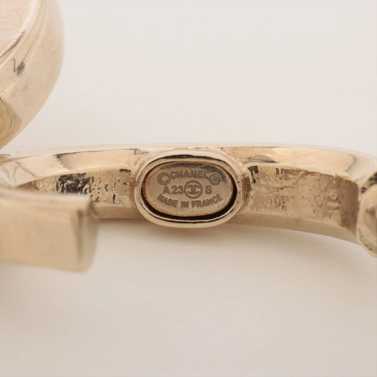 ココマーク A23B ピアス(両耳用) GP×ラインストーン シャンパンゴールド シャネル ココマーク A23B ピアス(両耳用) GP×ラインストーン