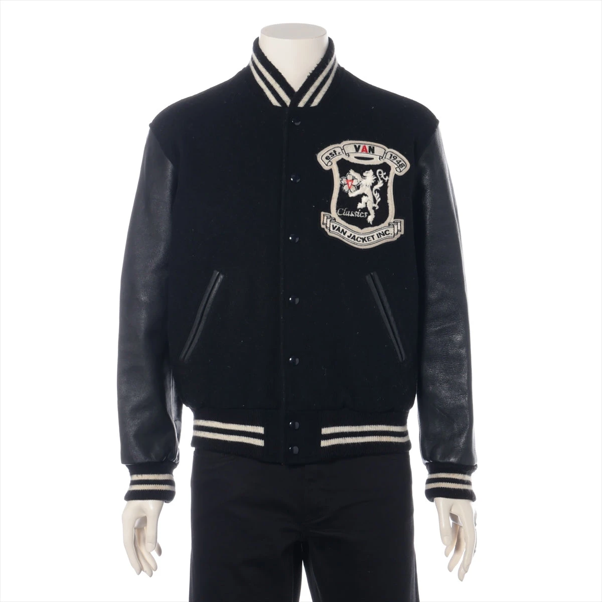 EMPIRE 5th スタジャン XL相当 牛革 パッチ ブラック EMPIRE 5th スタジャン XL相当 牛革 パッチ ブラック