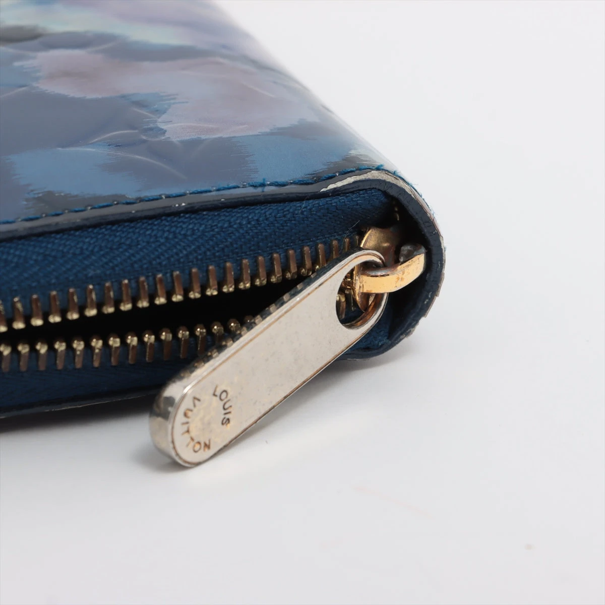 在庫一掃セール！Louis Vuitton イカットフラワー ジッピーウォレット ヴィトン ヴェルニ イカットフラワー ジッピーウォレット M90018