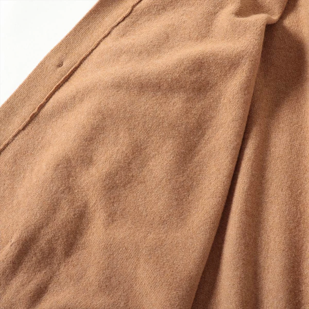 難あり GUCCI ベージュ カシミヤ 100% 長袖カーディガン スエード M 難あり GUCCI ベージュ カシミヤ 100% 長袖カーディガン スエード M