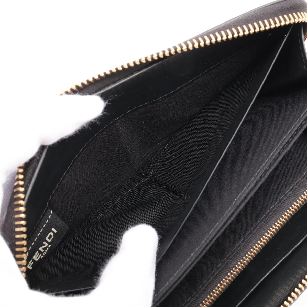 フェンディ モンスターアイ 7M0210 レザー ラウンドジップ